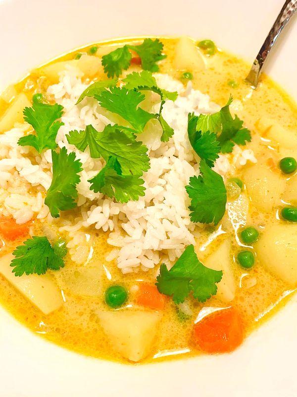 test-Yellow Thai Curry for a Meatless Meal